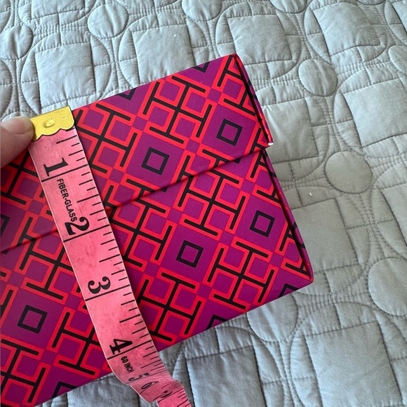 Tory Burch Pink and Orange Patterned Box - Picture 11 of 13